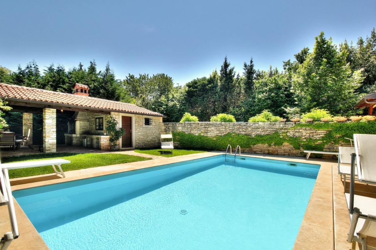 Villa Anthony With 3 Bedroom And Private Pool Near Umag Materada Εξωτερικό φωτογραφία